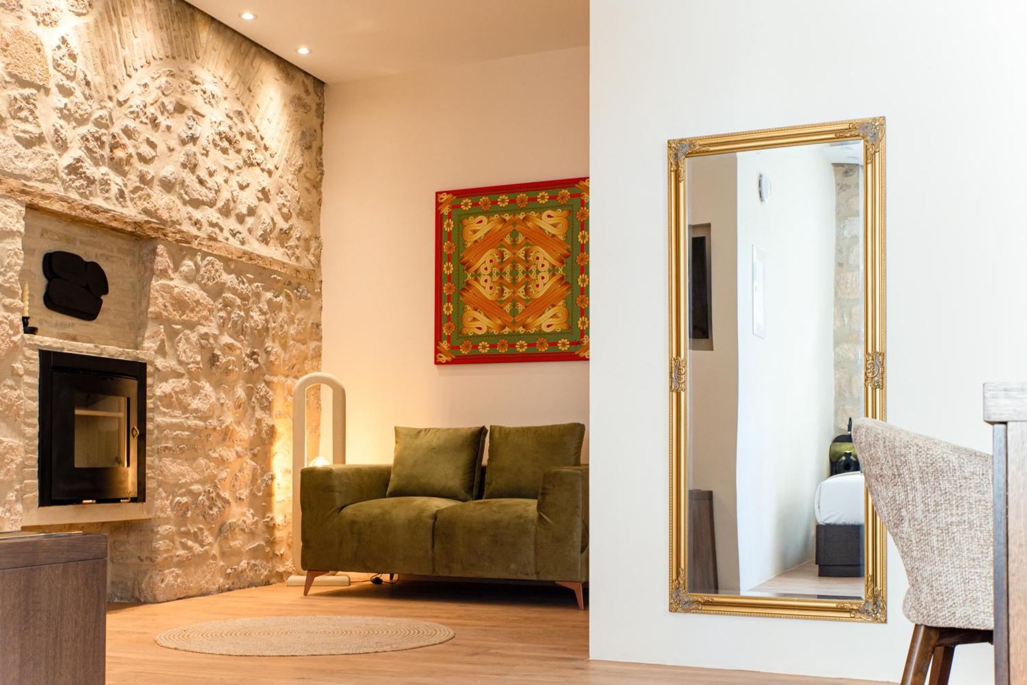 Epitome Suites Aten Exteriör bild