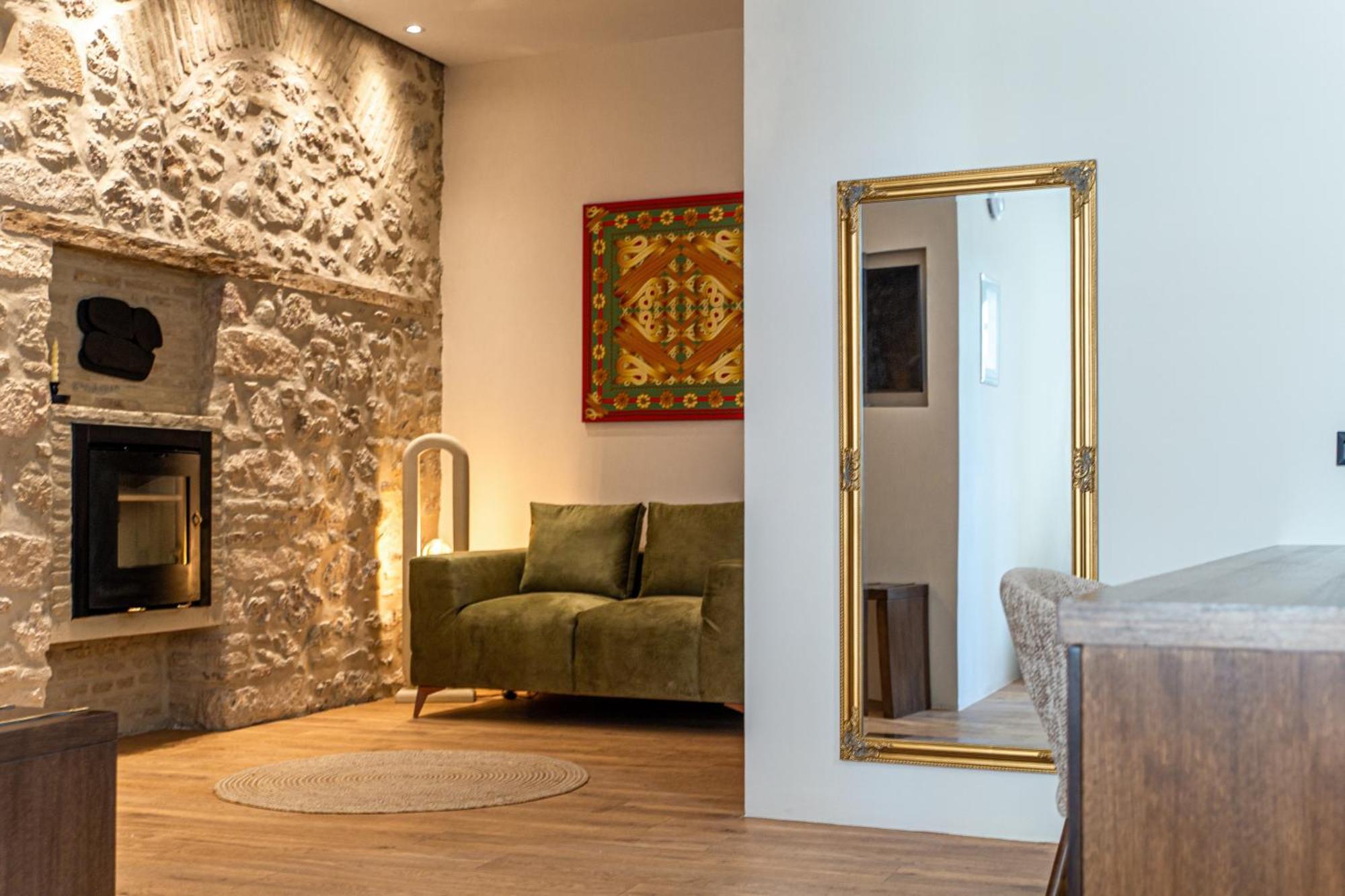 Epitome Suites Aten Exteriör bild
